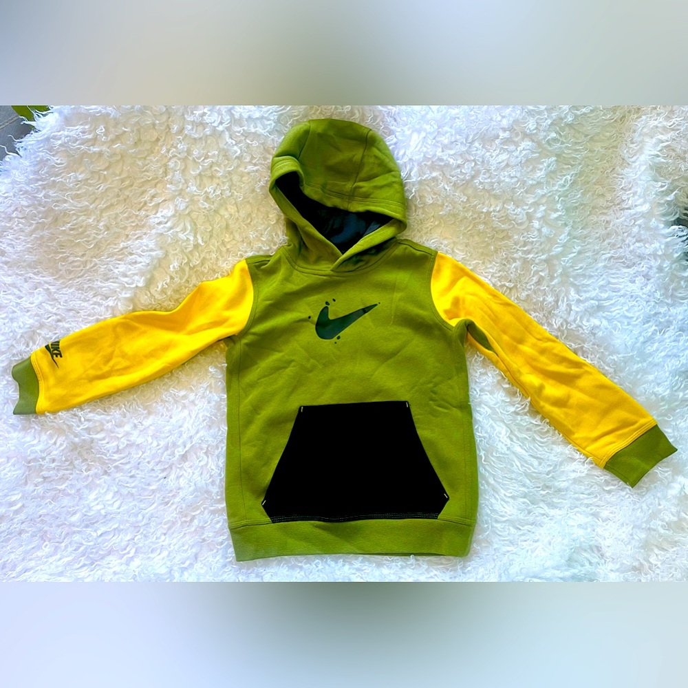 Small Boys NIKE “All Conditions Play” hoodie!